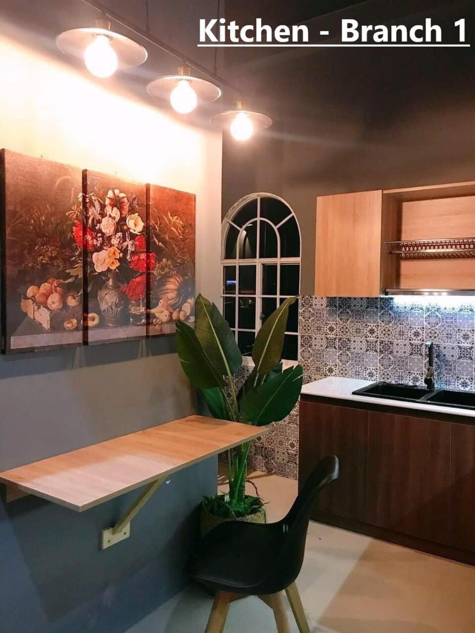 Nha Yen 1 Bed 2 Beds Hotel Homestay Hostel Can Tho Bagian luar foto